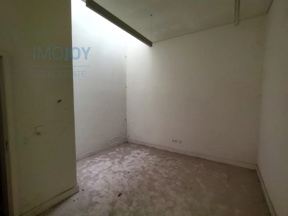 Prédio para Arrendamento em Cedofeita, Santo Ildefonso, Sé, Miragaia, São Nicolau e Vitória Foto 11