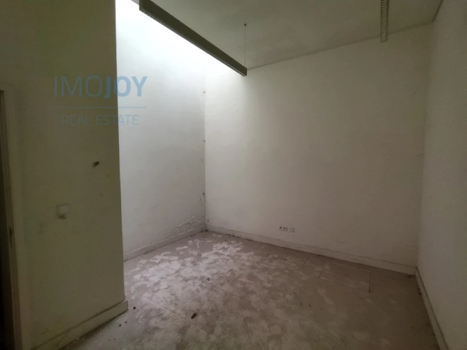 Prédio para Arrendamento em Cedofeita, Santo Ildefonso, Sé, Miragaia, São Nicolau e Vitória Foto 11