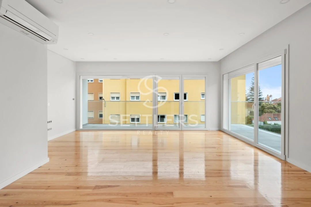 Apartamento T4 para Venda em Cascais e Estoril Foto 4