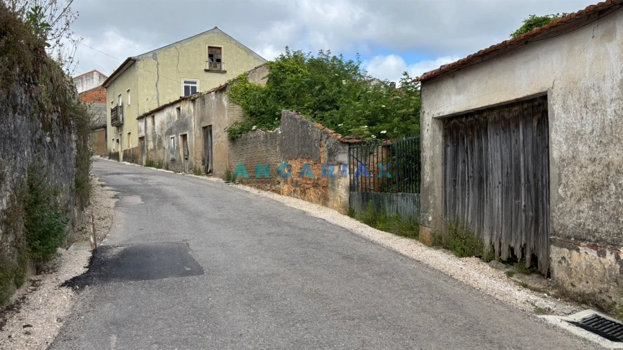 Moradia T3 para Venda em Gesteira e Brunhós Foto 2