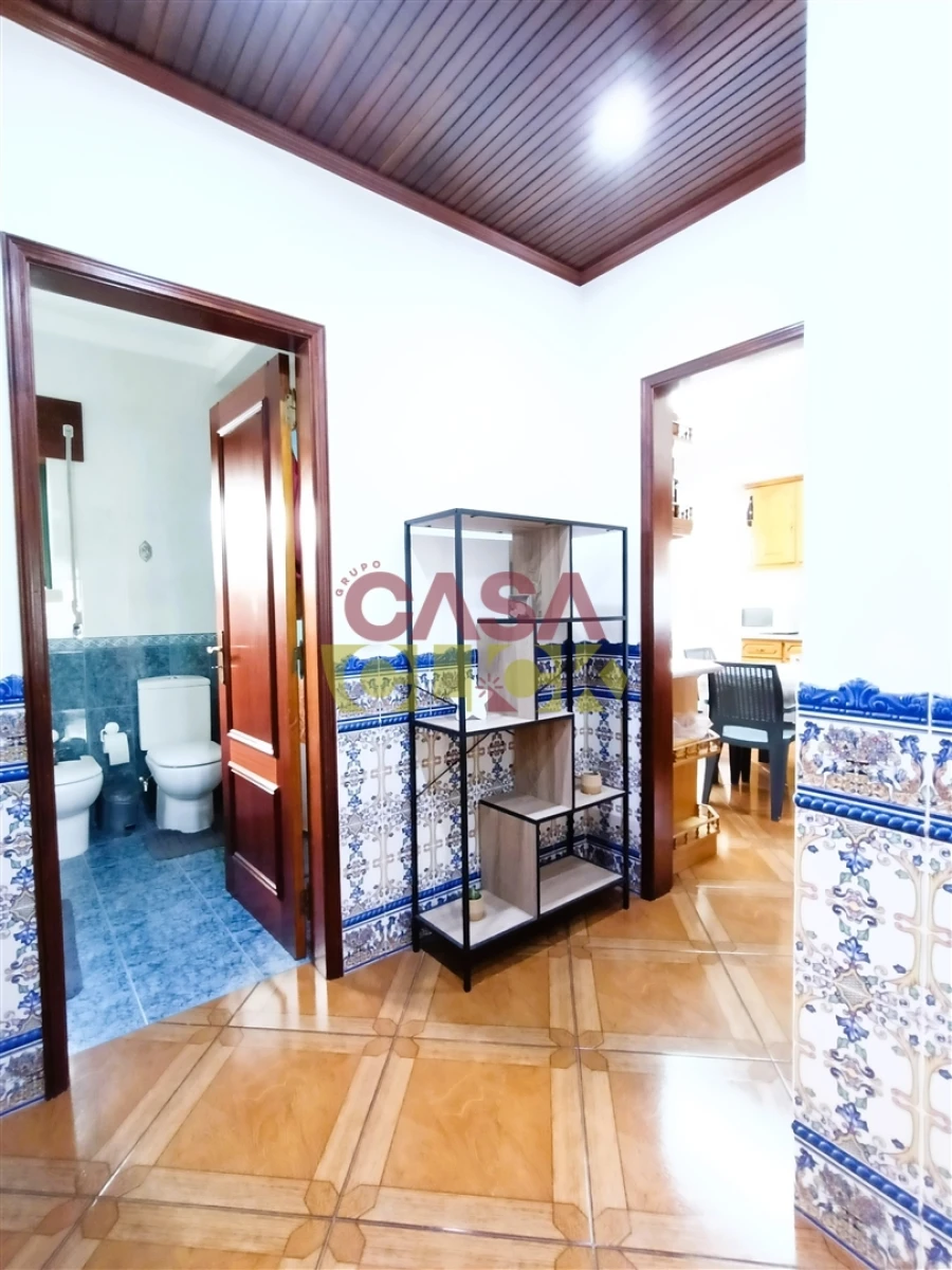 Moradia T4 para Venda em Montalvo Foto 4