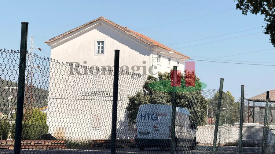 Quinta T5 para Venda em Tramagal Foto 28