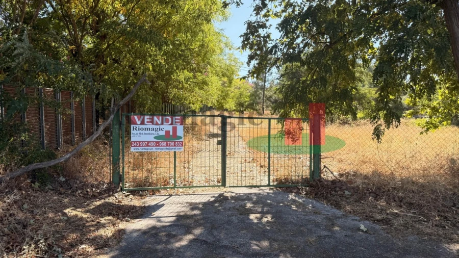 Quinta T5 para Venda em Tramagal Foto 29