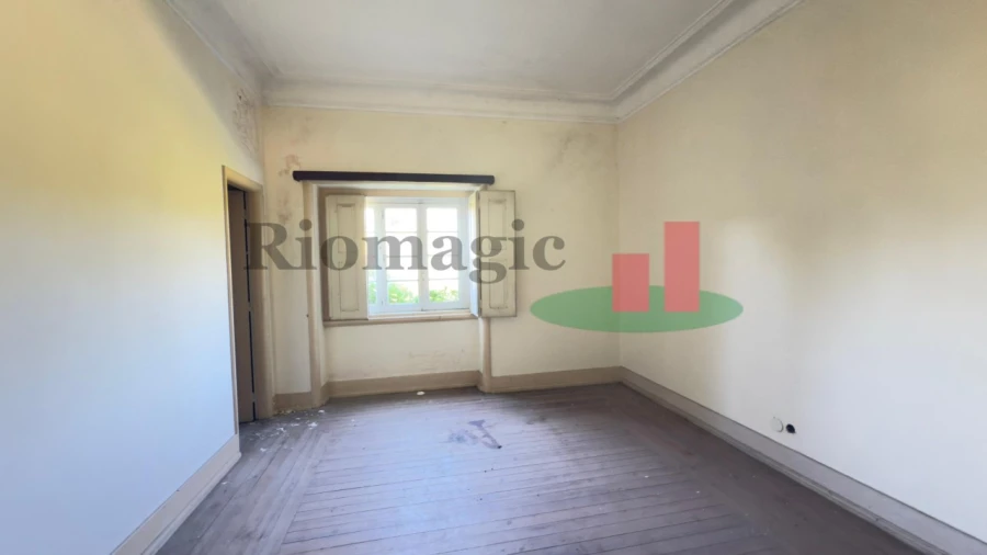 Quinta T5 para Venda em Tramagal Foto 96