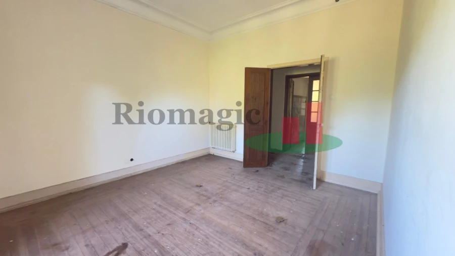 Quinta T5 para Venda em Tramagal Foto 97