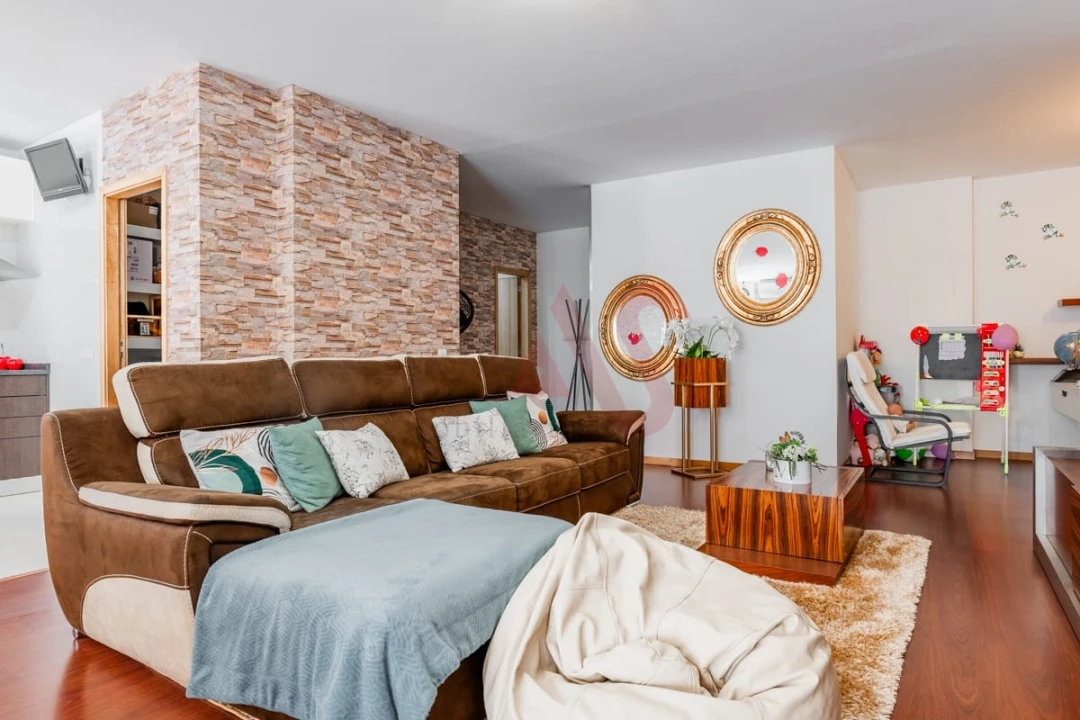 Apartamento T3 para Venda em Caldas de Vizela (São Miguel e São João) Foto 4