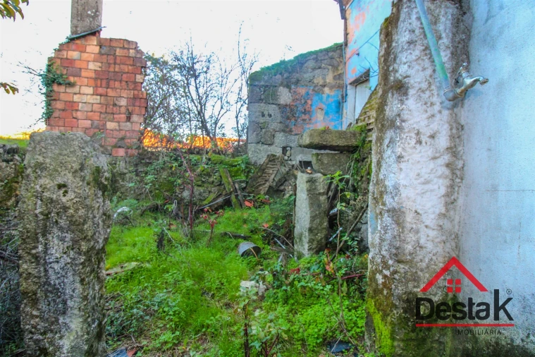 Moradia T0 para Venda em Rio de Loba Foto 6