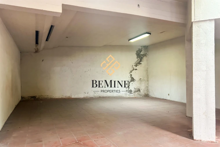 Loja para Arrendamento em Funchal (Se) Foto 18