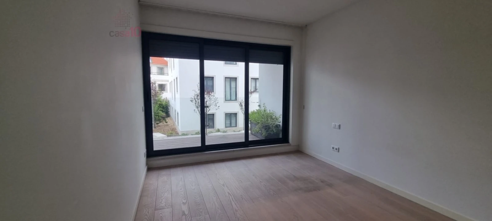 Apartamento T1 para Arrendamento em Misericórdia Foto 12