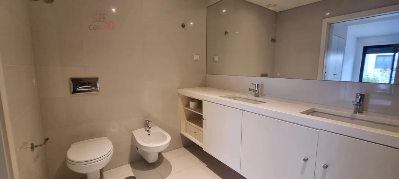 Apartamento T1 para Arrendamento em Misericórdia Foto 16