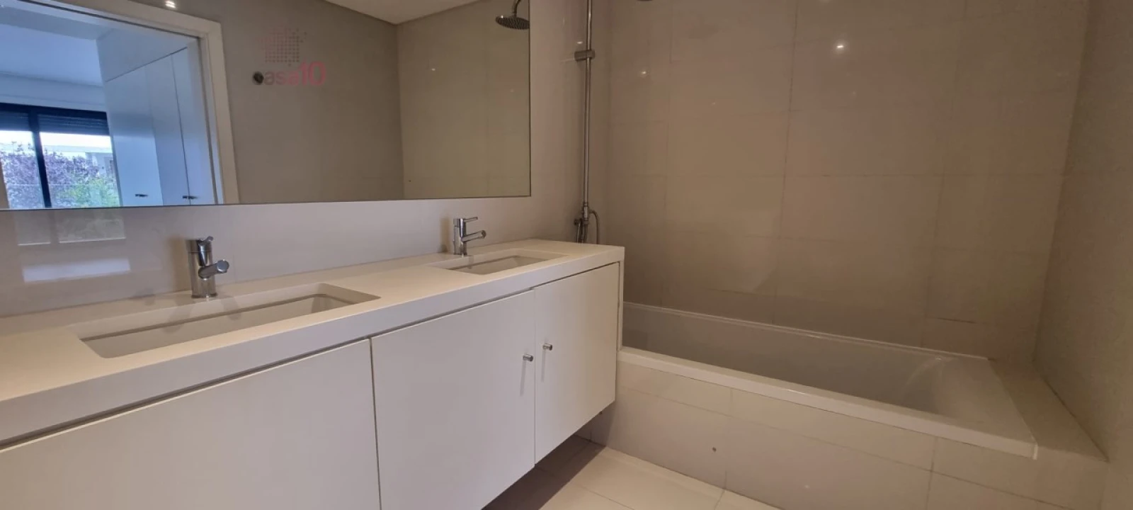 Apartamento T1 para Arrendamento em Misericórdia Foto 17