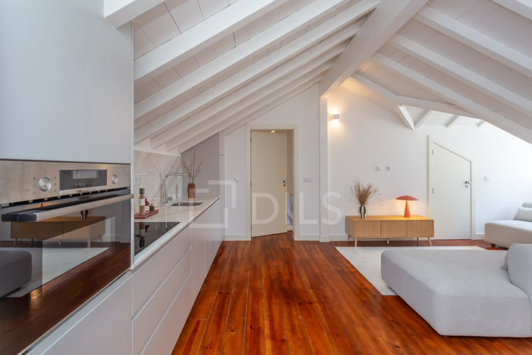 Apartamento T2 para Venda em Alvalade Foto 10