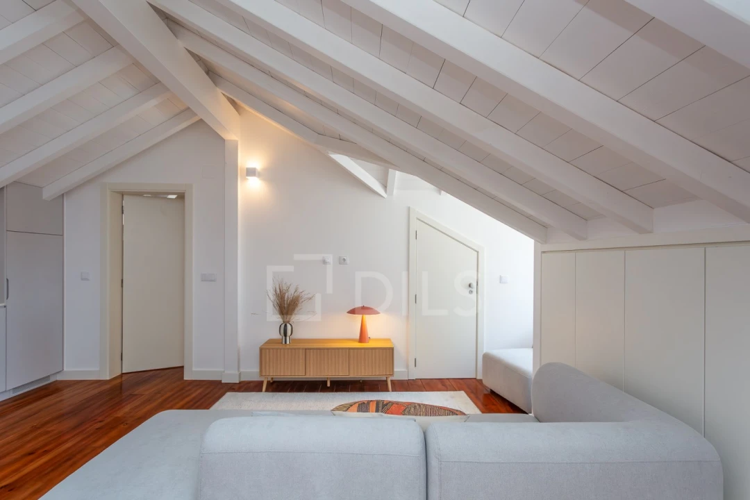 Apartamento T2 para Venda em Alvalade Foto 11