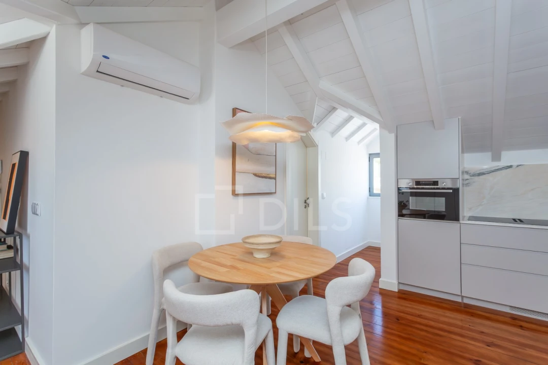 Apartamento T2 para Venda em Alvalade Foto 15