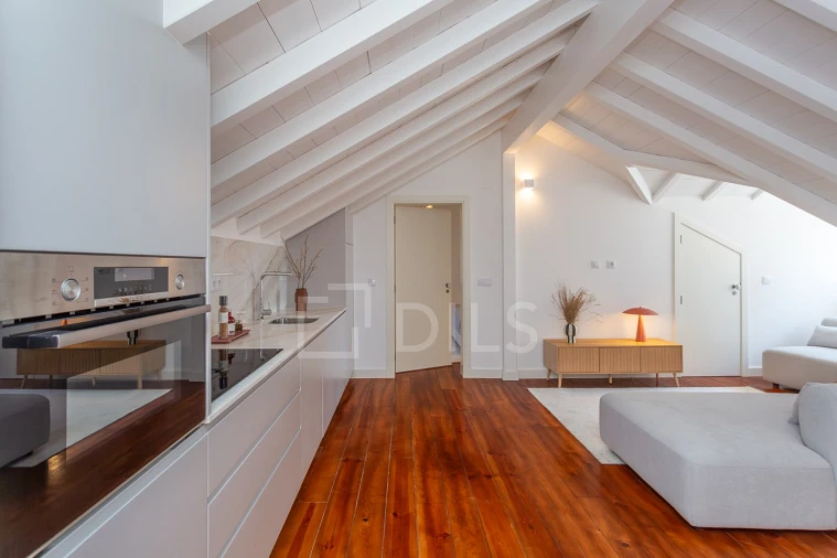 Apartamento T2 para Venda em Alvalade Foto 10