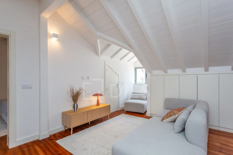 Apartamento T2 para Venda em Alvalade Foto 13