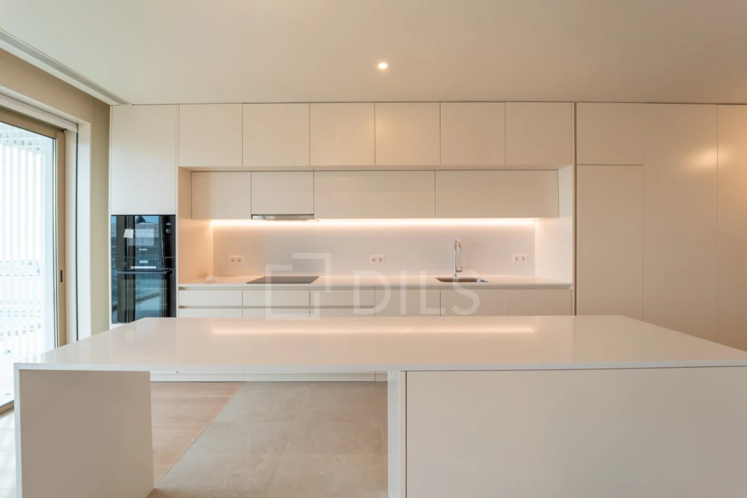 Apartamento T2 para Arrendamento em Canidelo Foto 9