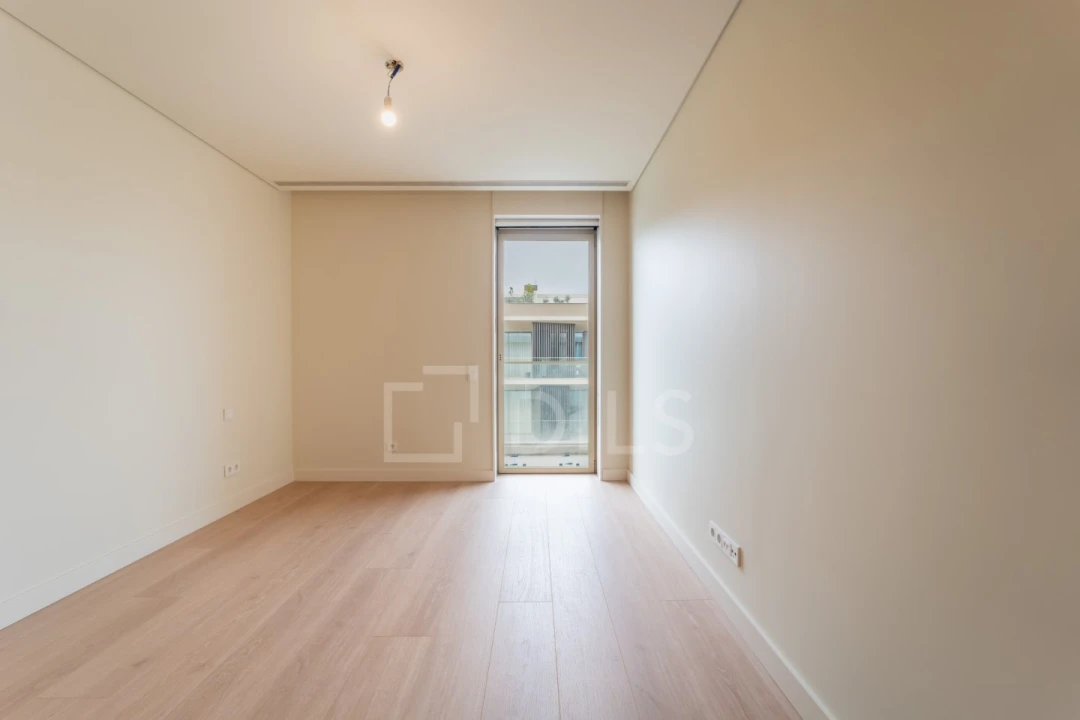 Apartamento T2 para Arrendamento em Canidelo Foto 15