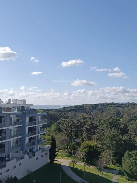 Apartamento T3 para Venda em Charneca de Caparica e Sobreda