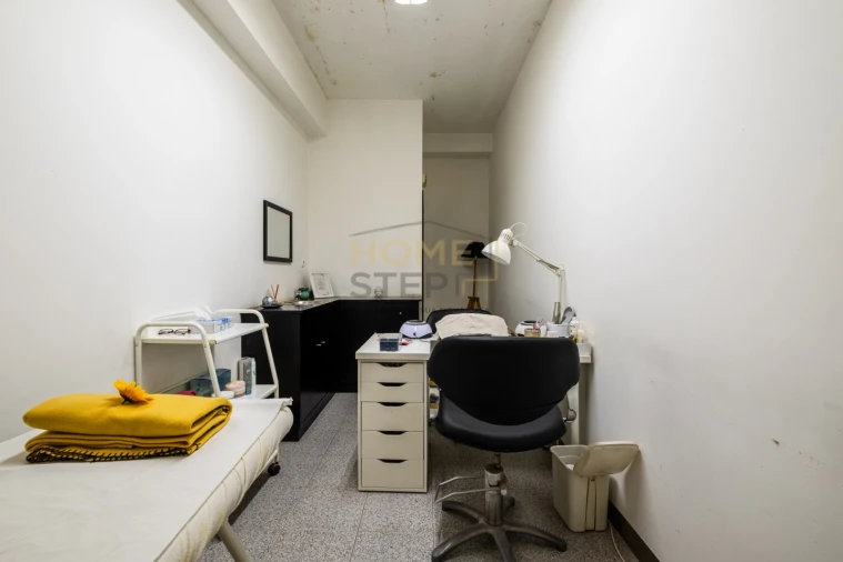 Loja para Venda em Serzedo e Perosinho Foto 21