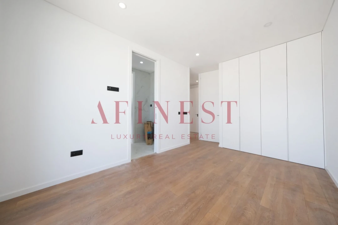 Moradia T3 para Venda em Quinta do Anjo Foto 12