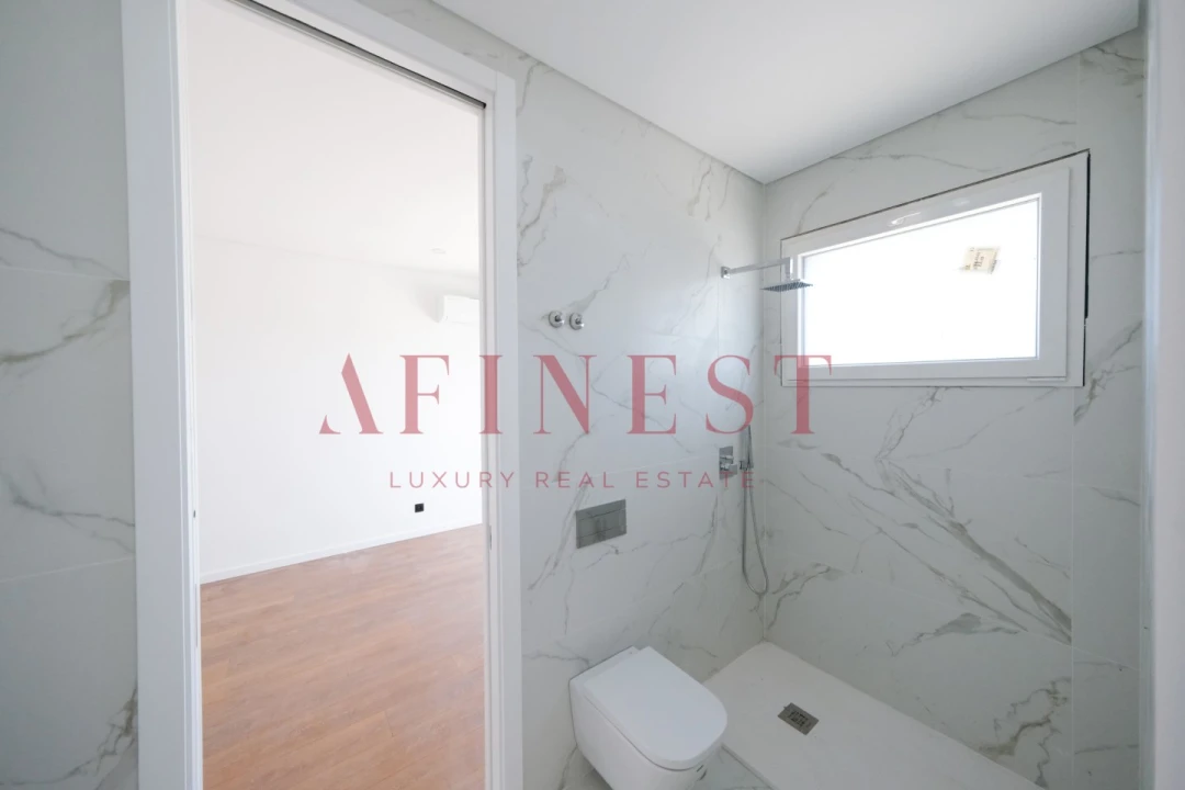 Moradia T3 para Venda em Quinta do Anjo Foto 17