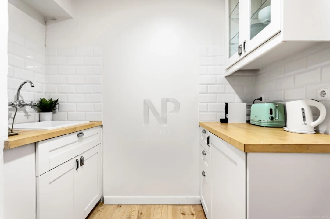 Apartamento para Venda em Santa Maria Maior Foto 5