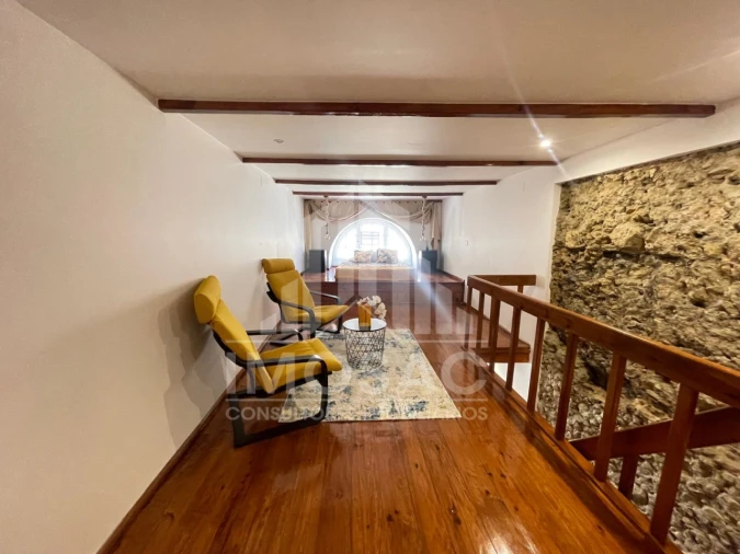 Apartamento T1 para Venda em Santa Maria Maior Foto 4