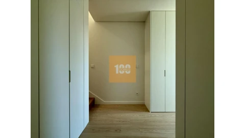 Apartamento T2 para Venda em Cedofeita, Santo Ildefonso, Sé, Miragaia, São Nicolau e Vitória