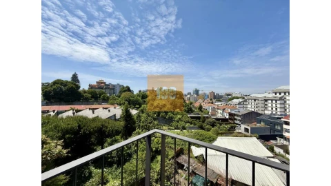 Apartamento T2 para Venda em Cedofeita, Santo Ildefonso, Sé, Miragaia, São Nicolau e Vitória