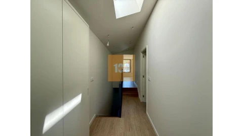 Apartamento T2 para Venda em Cedofeita, Santo Ildefonso, Sé, Miragaia, São Nicolau e Vitória