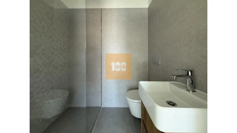 Apartamento T2 para Venda em Cedofeita, Santo Ildefonso, Sé, Miragaia, São Nicolau e Vitória