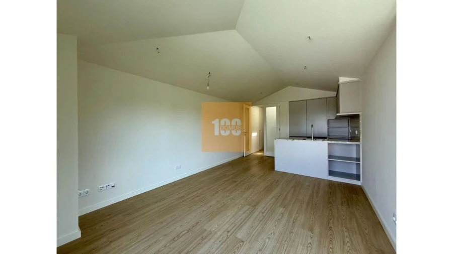 Apartamento T2 para Venda em Cedofeita, Santo Ildefonso, Sé, Miragaia, São Nicolau e Vitória Foto 22