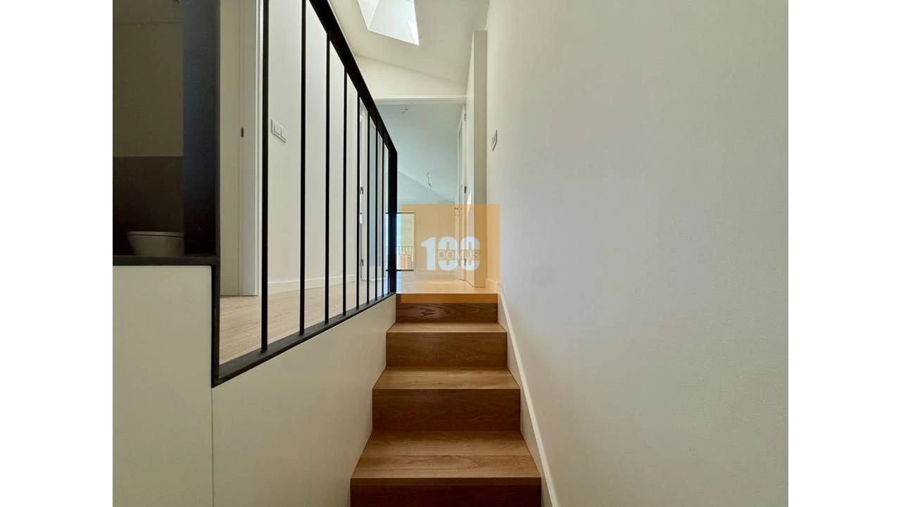 Apartamento T2 para Venda em Cedofeita, Santo Ildefonso, Sé, Miragaia, São Nicolau e Vitória Foto 14