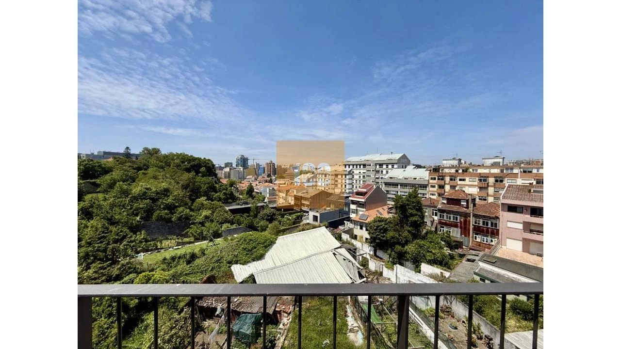 Apartamento T2 para Venda em Cedofeita, Santo Ildefonso, Sé, Miragaia, São Nicolau e Vitória Foto 18