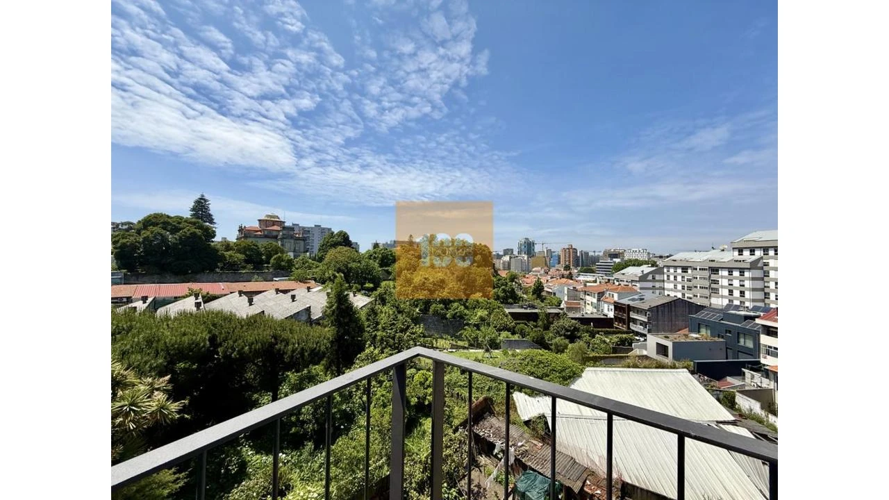 Apartamento T2 para Venda em Cedofeita, Santo Ildefonso, Sé, Miragaia, São Nicolau e Vitória Foto 19