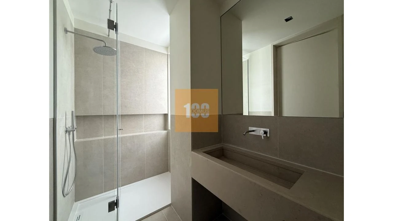 Apartamento T1 para Venda em Cedofeita, Santo Ildefonso, Sé, Miragaia, São Nicolau e Vitória Foto 5