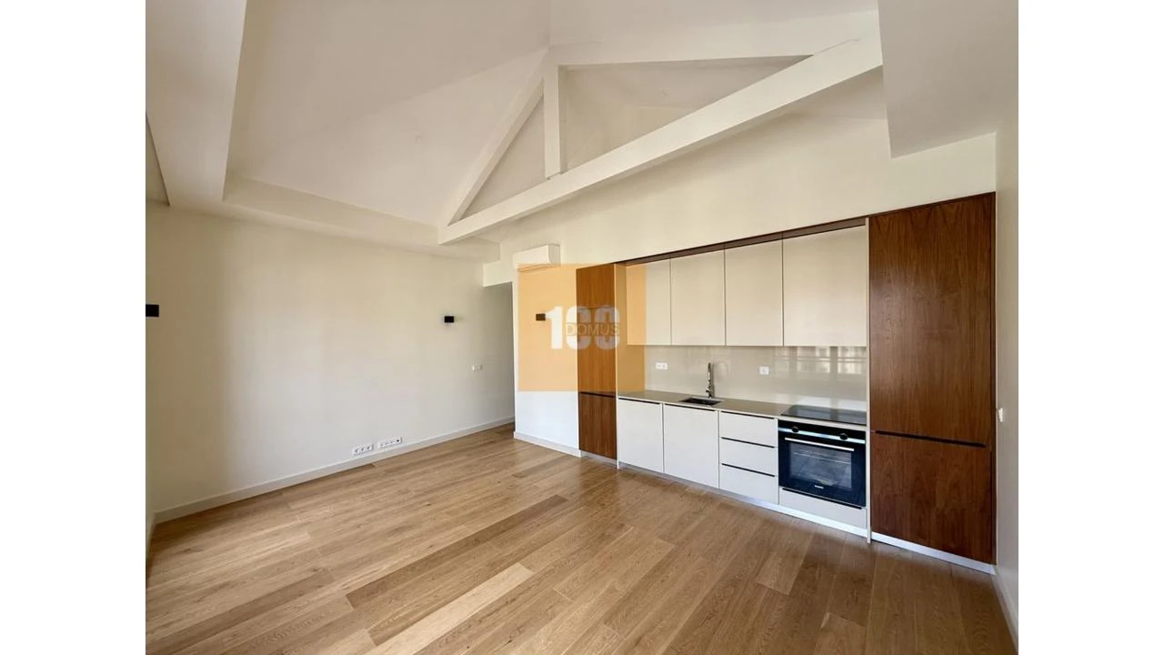 Apartamento T1 para Venda em Cedofeita, Santo Ildefonso, Sé, Miragaia, São Nicolau e Vitória Foto 18