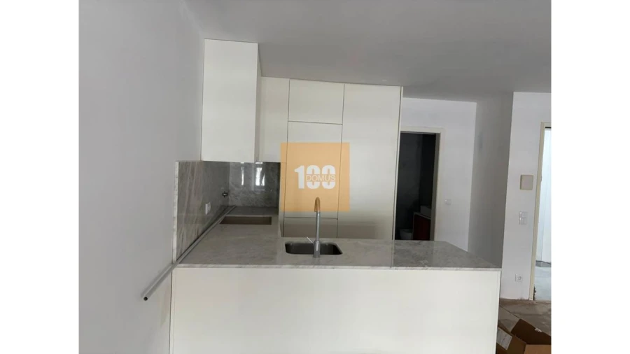 Apartamento para Venda em Lordelo do Ouro e Massarelos Foto 15