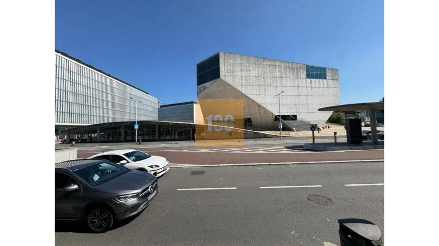 Apartamento T1 para Venda em Lordelo do Ouro e Massarelos Foto 6