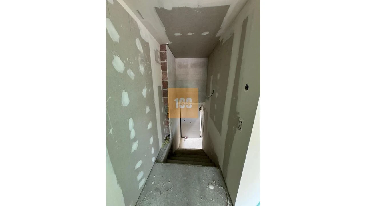 Apartamento T1 para Venda em Lordelo do Ouro e Massarelos Foto 7