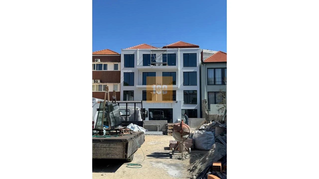 Apartamento T1 para Venda em Lordelo do Ouro e Massarelos Foto 4