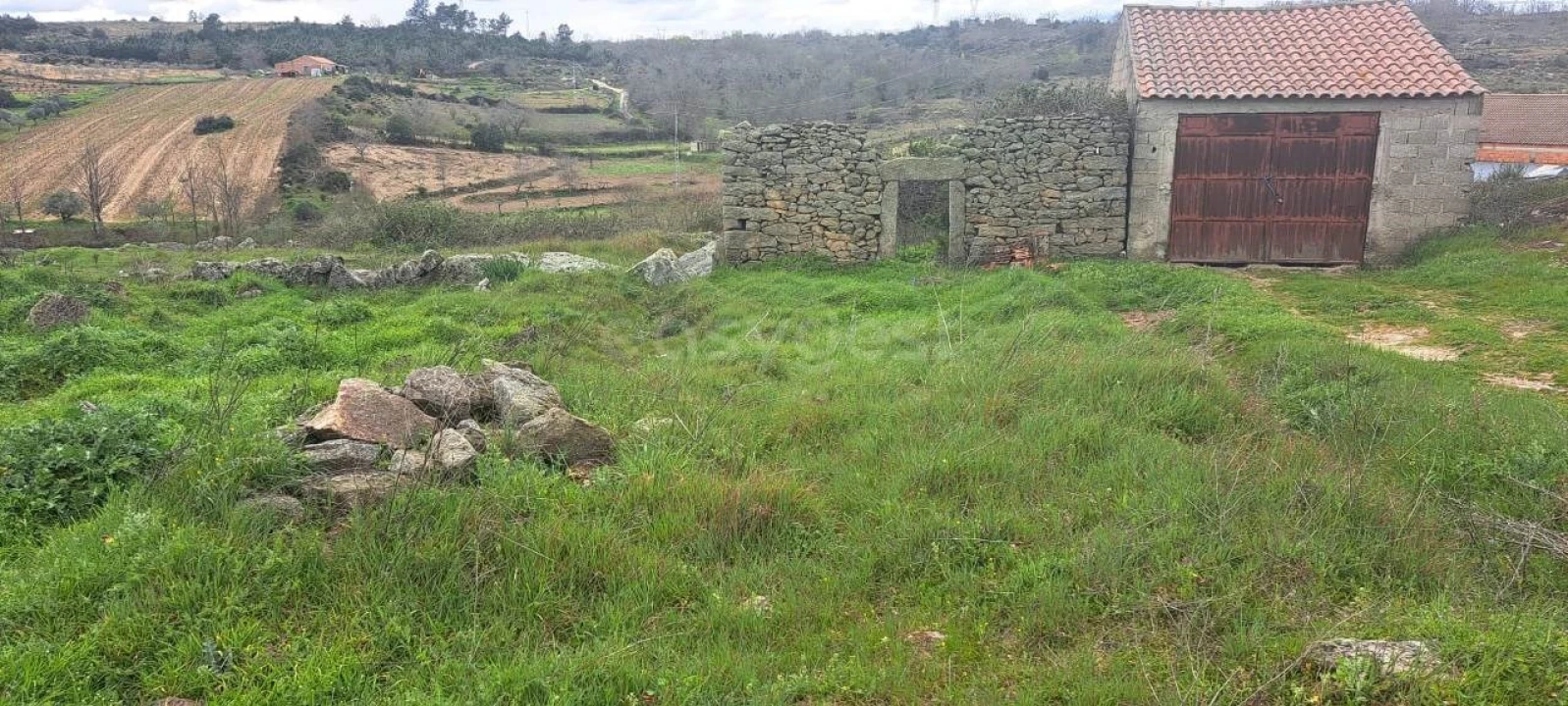 Moradia para Venda em Urros Foto 4