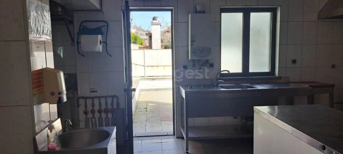 Negócio para Venda em Trancoso (São Pedro e Santa Maria) e Souto Maior Foto 15