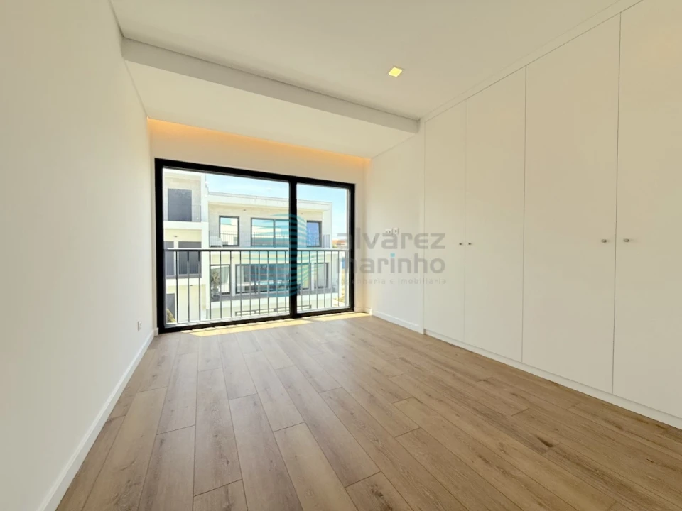 Apartamento T2 para Venda em Ericeira Foto 11