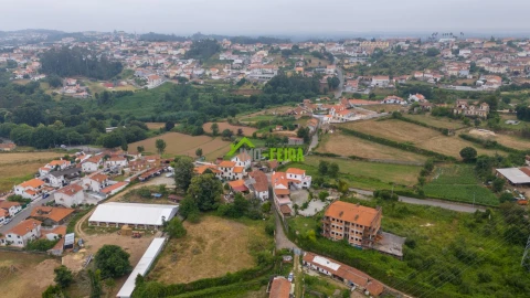 Quinta T6 para Venda em São João da Madeira