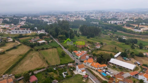 Quinta T6 para Venda em São João da Madeira