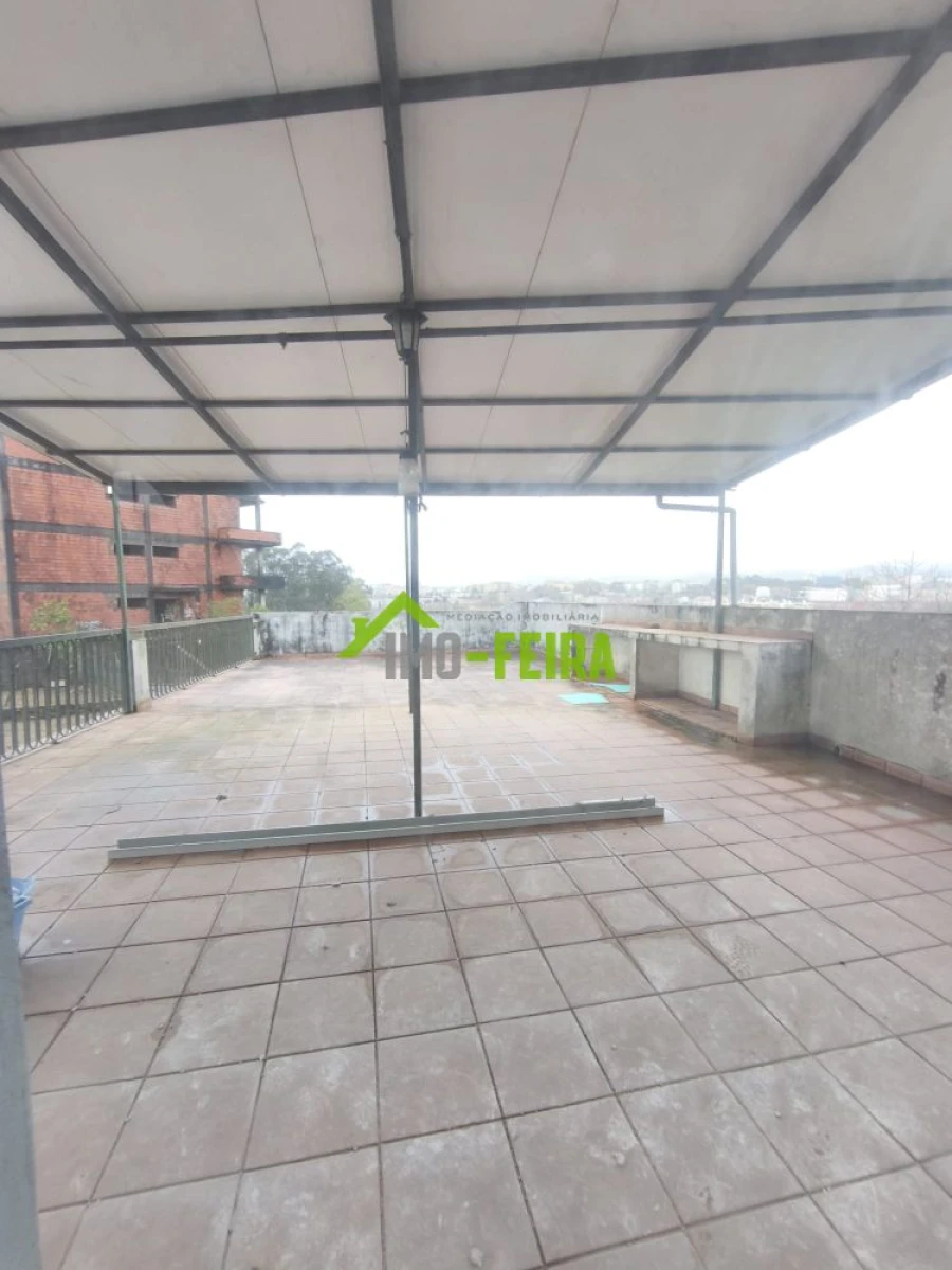 Quinta T6 para Venda em São João da Madeira Foto 54