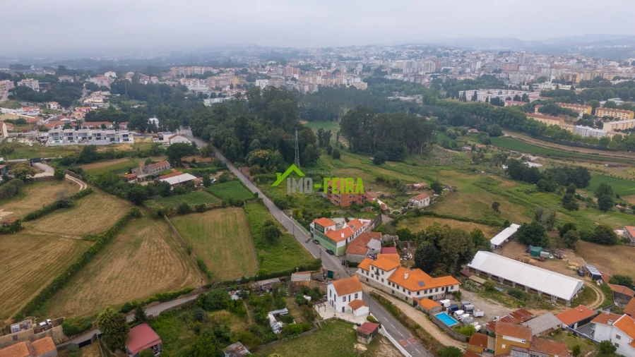 Quinta T6 para Venda em São João da Madeira Foto 51