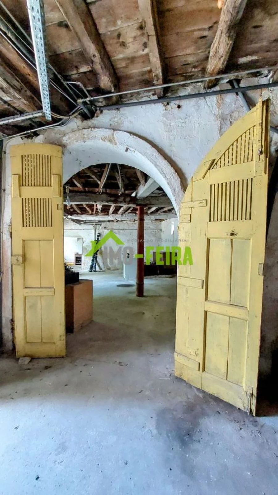 Quinta T6 para Venda em São João da Madeira Foto 59